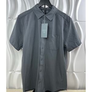 VRST Men’s Refined Knit Button Down Graphic Charcoal Shirt Size M- NEW WITH TAGS